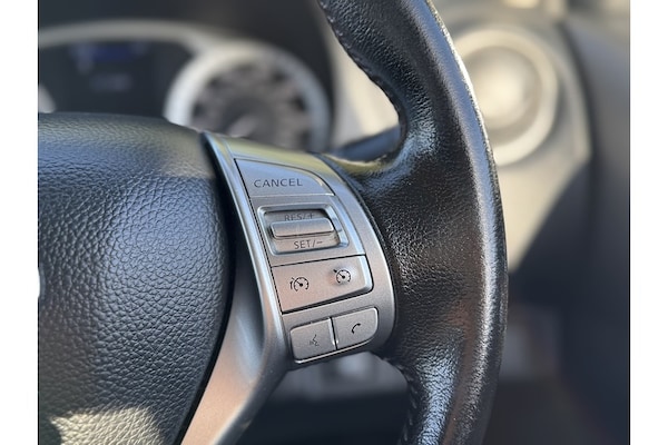 Used Nissan Navara 2019 for sale - 75793181: Photo 32