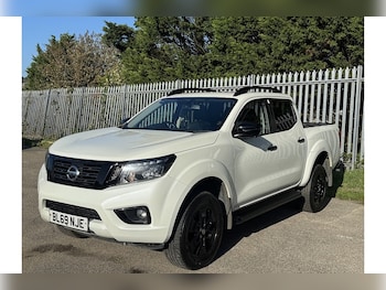 Used Nissan Navara 2019 for sale - 75793181: Photo