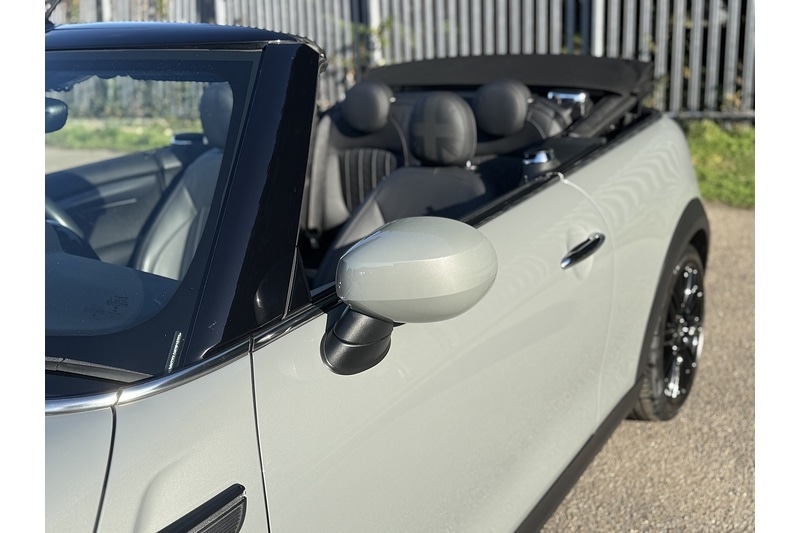 Used MINI Convertible 2022 for sale - 76559510: Photo 14