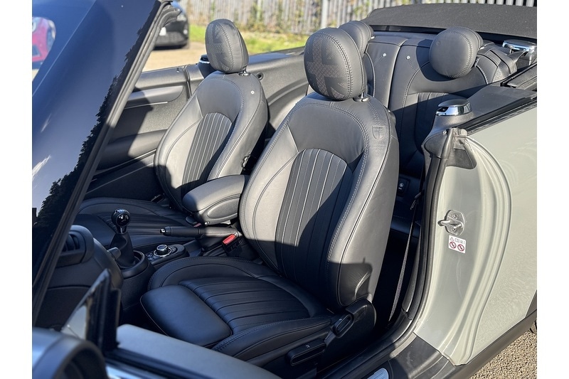 Used MINI Convertible 2022 for sale - 76559510: Photo 20