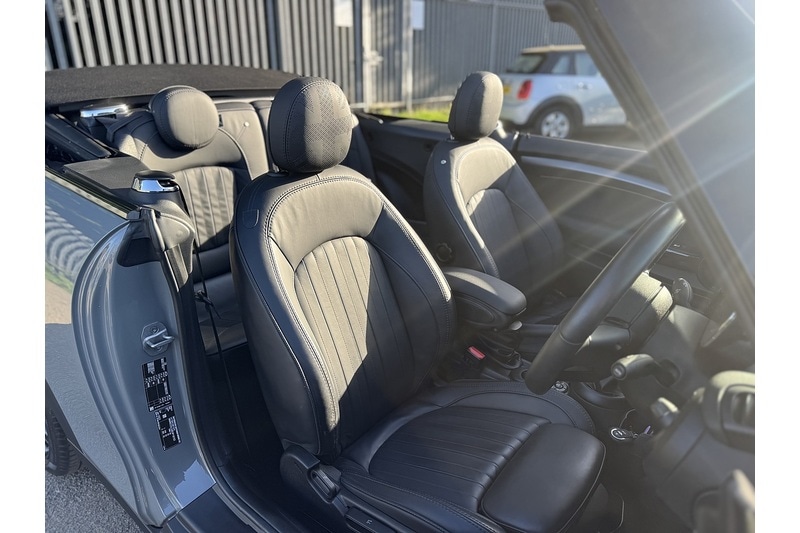 Used MINI Convertible 2022 for sale - 76559510: Photo 26