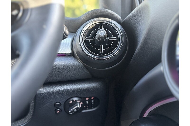 Used MINI Convertible 2022 for sale - 76559510: Photo 37