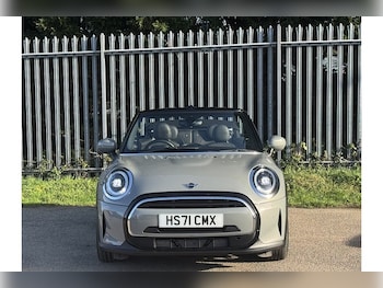 Used MINI Convertible 2022 for sale - 76559510: Photo