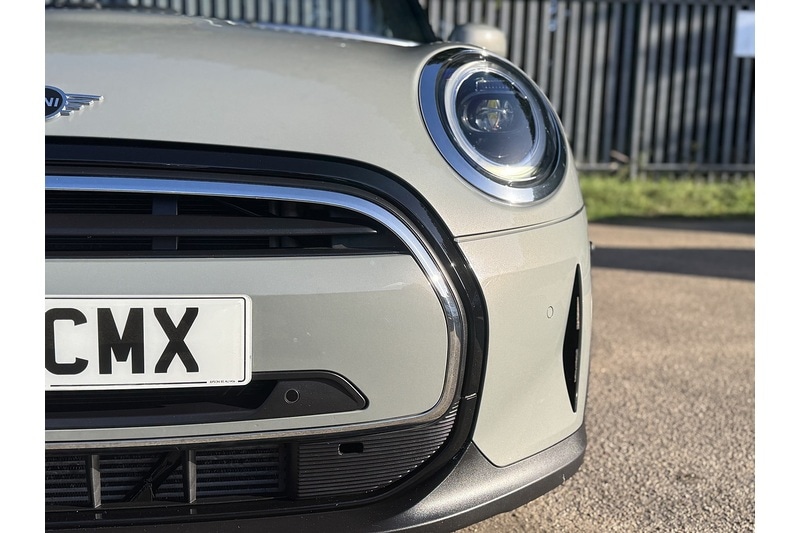 Used MINI Convertible 2022 for sale - 76559510: Photo 9