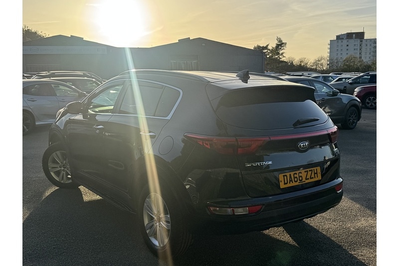 Used Kia Sportage 2016 for sale - 76330410: Photo 2