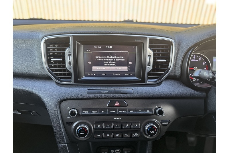 Used Kia Sportage 2016 for sale - 76330410: Photo 41