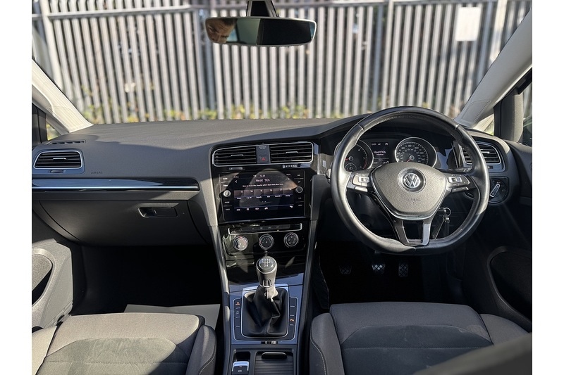 Used Volkswagen Golf 2018 for sale - 76407110: Photo 20