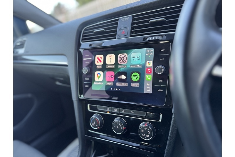 Used Volkswagen Golf 2018 for sale - 76407110: Photo 45