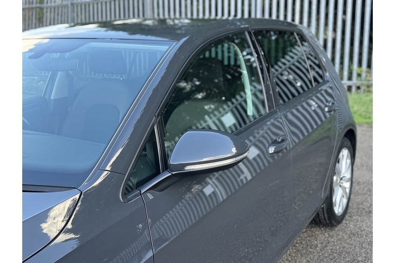 Used Volkswagen Golf 2018 for sale - 76407110: Photo 8