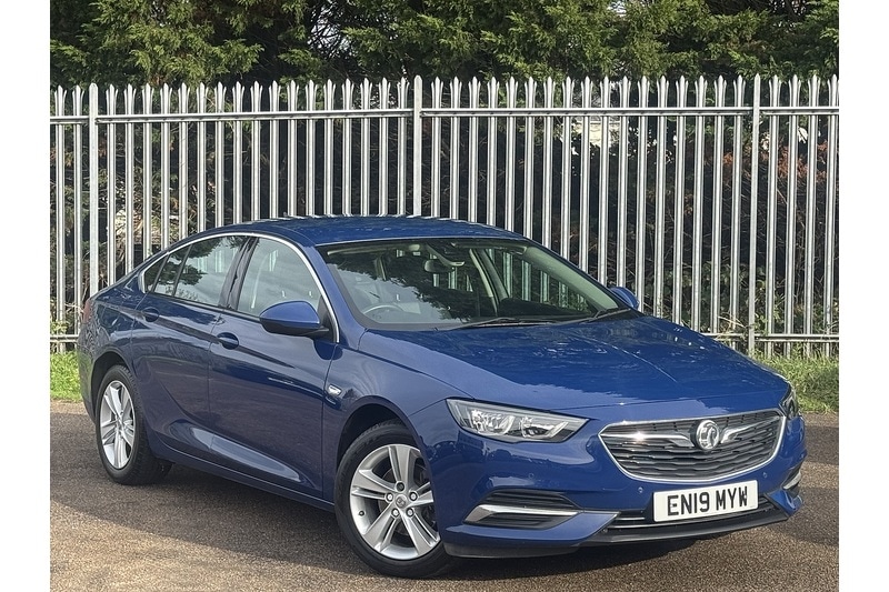 Used Vauxhall Insignia 2019 for sale - 76210953: Photo 1