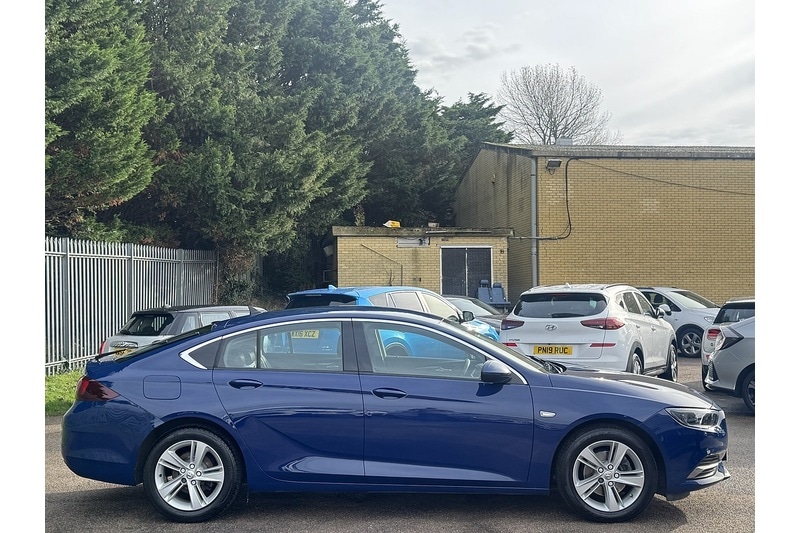 Used Vauxhall Insignia 2019 for sale - 76210953: Photo 6