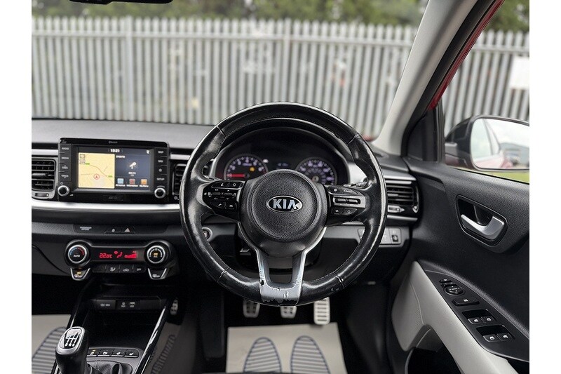 Used Kia Stonic 2018 for sale - 76784526: Photo 24