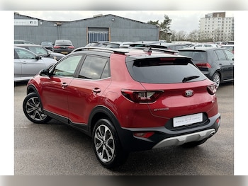 Used Kia Stonic 2018 for sale - 76784526: Photo
