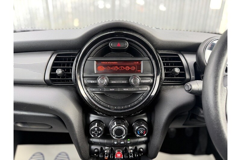 Used MINI Hatch 2015 for sale - 77379199: Photo 29