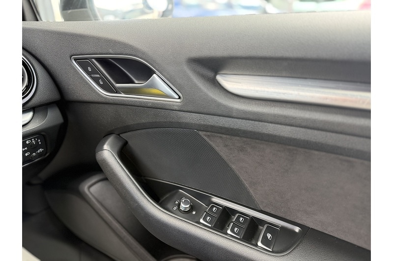 Used Audi A3 Cabriolet 2014 for sale - 77651109: Photo 32