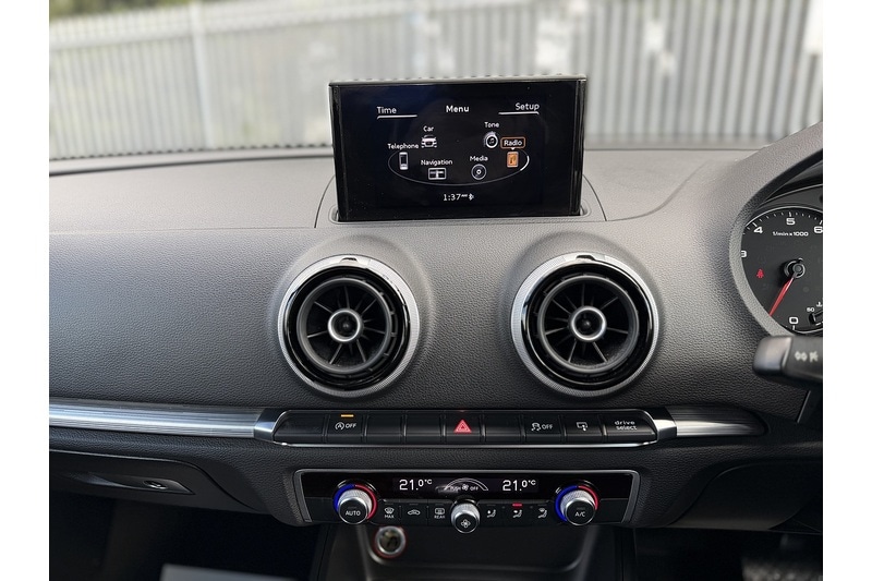 Used Audi A3 Cabriolet 2014 for sale - 77651109: Photo 40