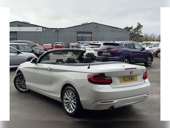 Used BMW 2 Series 2015 for sale - 76256855: Photo