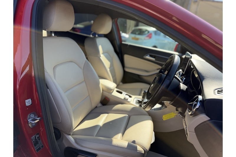 Used Mercedes-Benz GLA 2018 for sale - 77640125: Photo 19