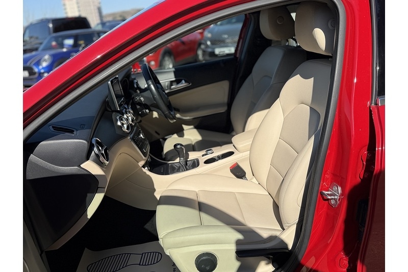 Used Mercedes-Benz GLA 2018 for sale - 77640125: Photo 27