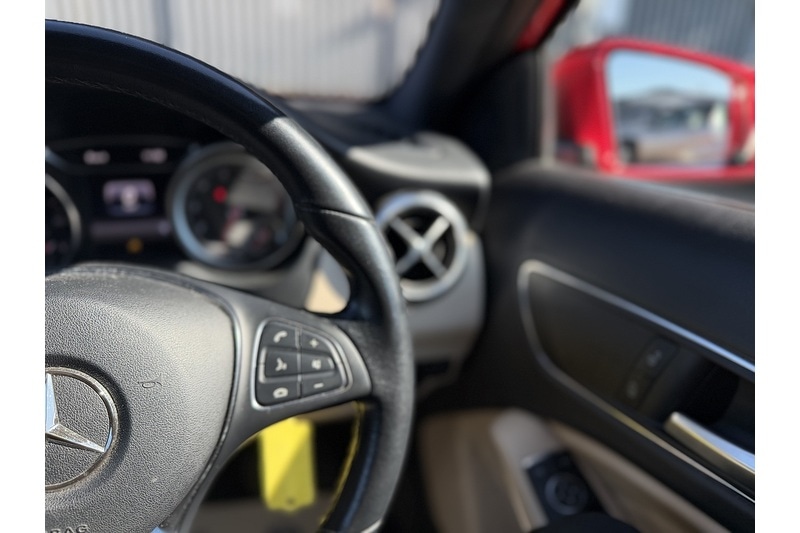 Used Mercedes-Benz GLA 2018 for sale - 77640125: Photo 31