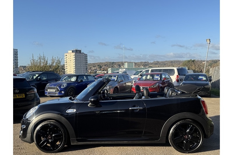 Used MINI Convertible 2016 for sale - 76320276: Photo 12