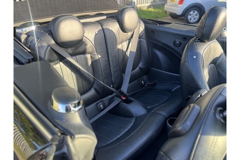 Used MINI Convertible 2016 for sale - 76320276: Photo 19