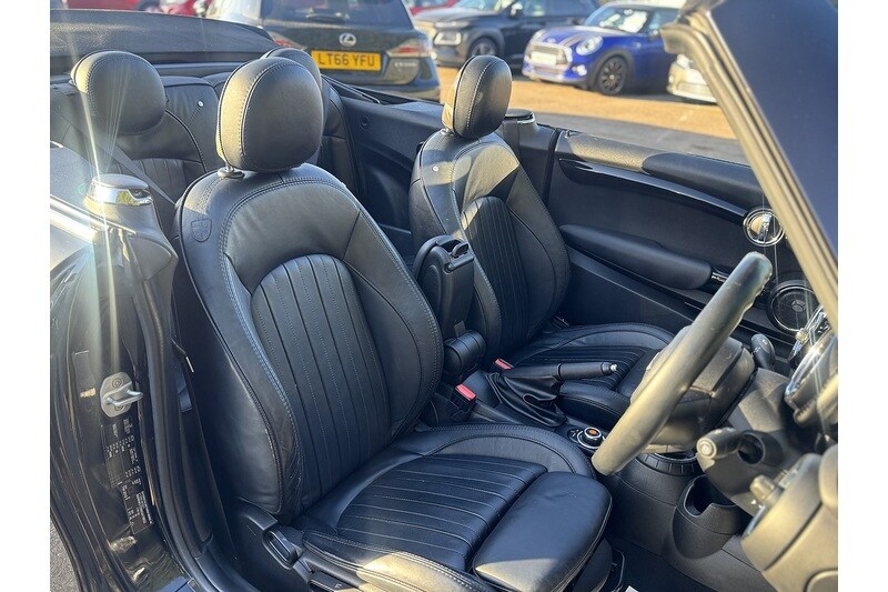 Used MINI Convertible 2016 for sale - 76320276: Photo 23