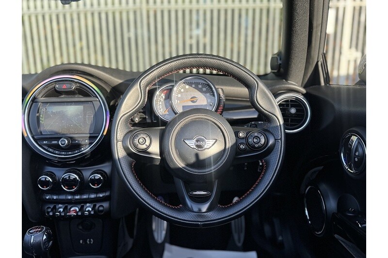 Used MINI Convertible 2016 for sale - 76320276: Photo 26