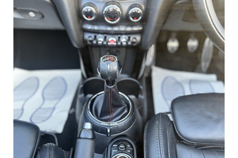 Used MINI Convertible 2016 for sale - 76320276: Photo 30