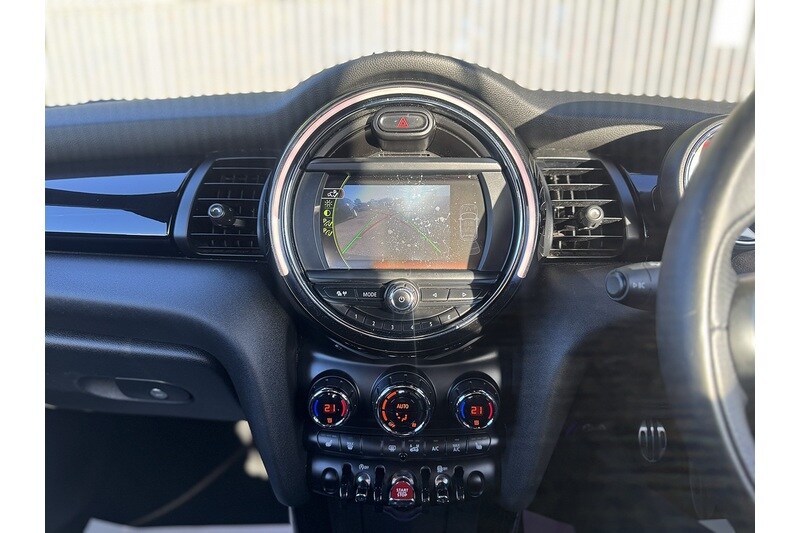 Used MINI Convertible 2016 for sale - 76320276: Photo 35