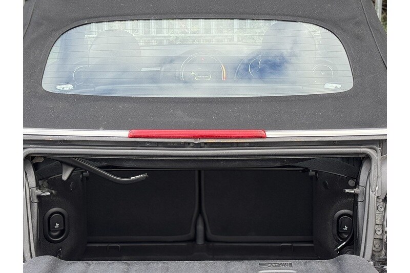 Used MINI Convertible 2016 for sale - 76320276: Photo 47