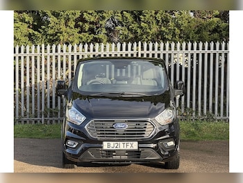 Used Ford Tourneo Custom 2021 for sale - 76712106: Photo
