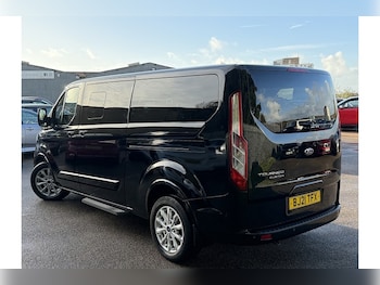 Used Ford Tourneo Custom 2021 for sale - 76712106: Photo