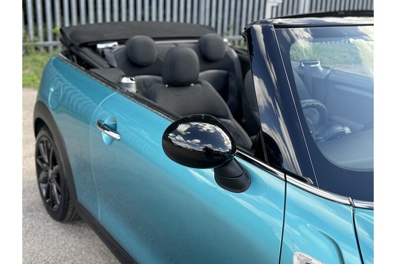 Used MINI Convertible 2018 for sale - 75745006: Photo 12