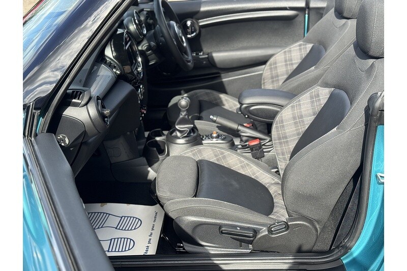 Used MINI Convertible 2018 for sale - 75745006: Photo 20