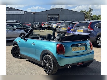 Used MINI Convertible 2018 for sale - 75745006: Photo