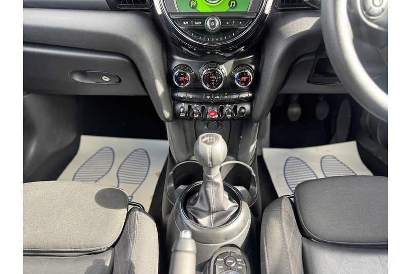 Used MINI Convertible 2018 for sale - 75745006: Photo 30