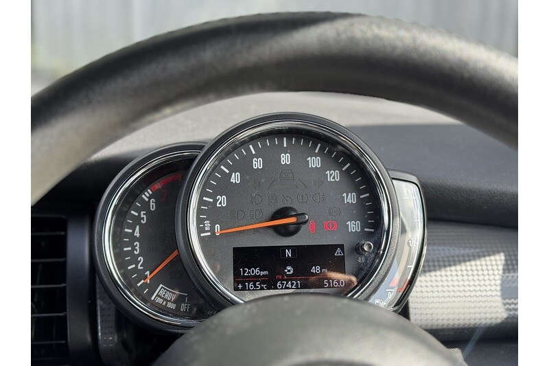 Used MINI Convertible 2018 for sale - 75745006: Photo 35