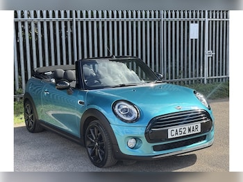 Used MINI Convertible 2018 for sale - 75745006: Photo