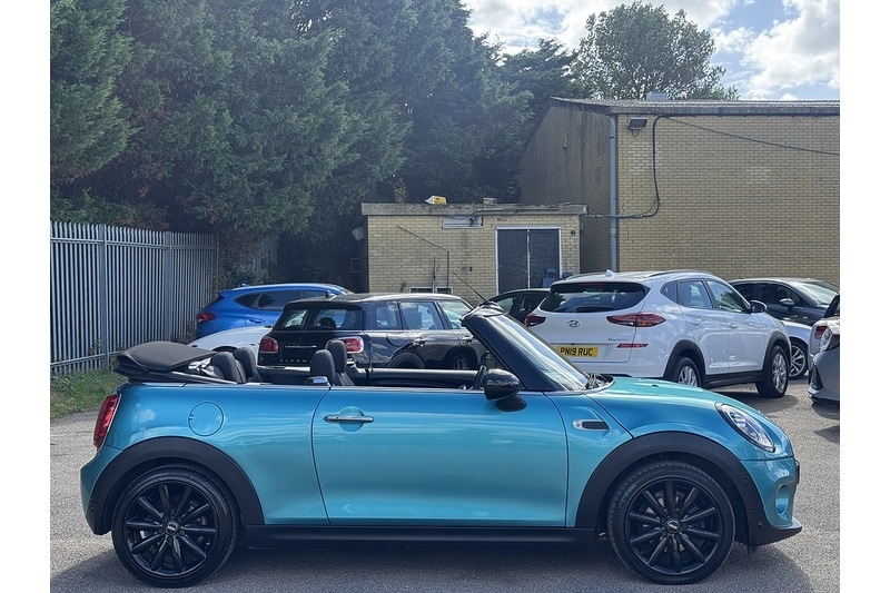 Used MINI Convertible 2018 for sale - 75745006: Photo 8