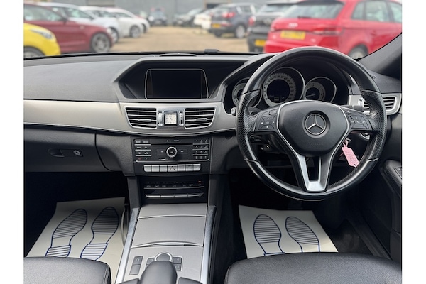 Used Mercedes-Benz E Class 2015 for sale - 75215732: Photo 24