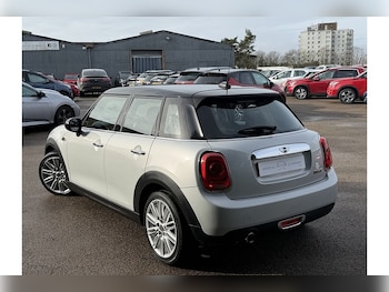 Used MINI Hatch 2016 for sale - 77351177: Photo