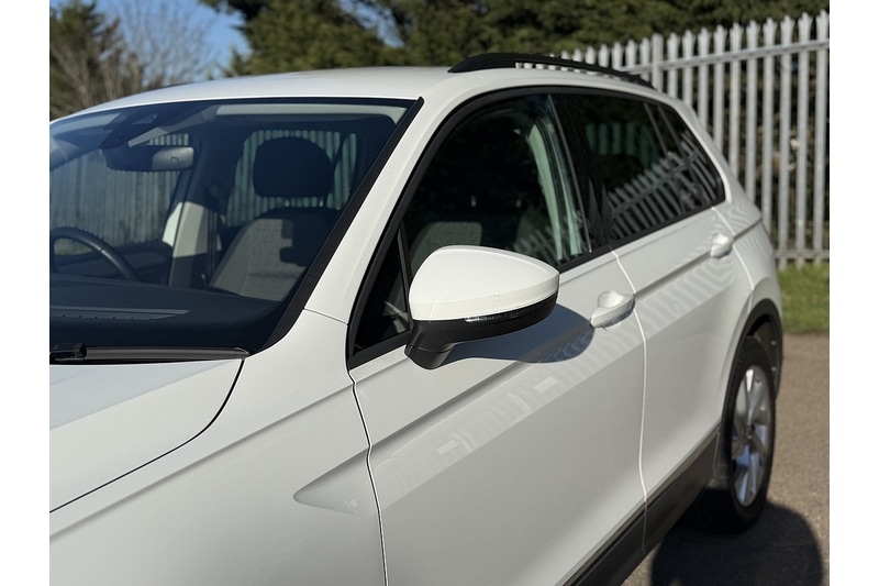 Used Volkswagen Tiguan 2021 for sale - 77655800: Photo 17