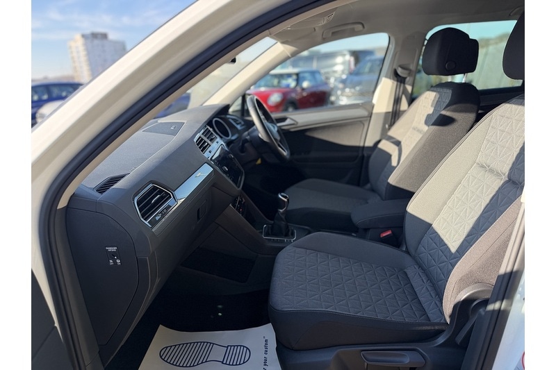 Used Volkswagen Tiguan 2021 for sale - 77655800: Photo 18