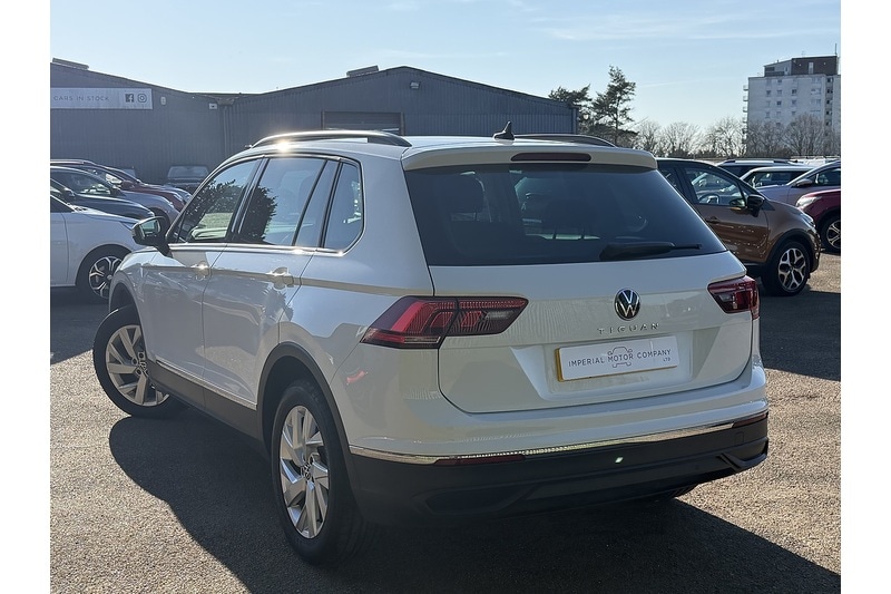 Used Volkswagen Tiguan 2021 for sale - 77655800: Photo 2