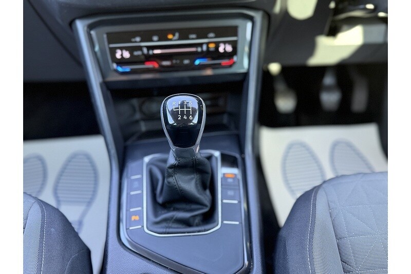 Used Volkswagen Tiguan 2021 for sale - 77655800: Photo 27