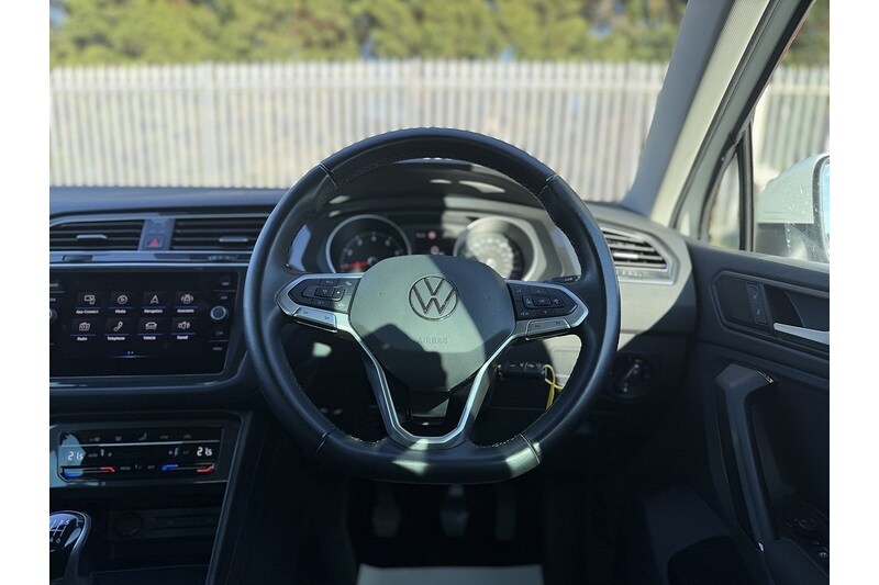 Used Volkswagen Tiguan 2021 for sale - 77655800: Photo 28