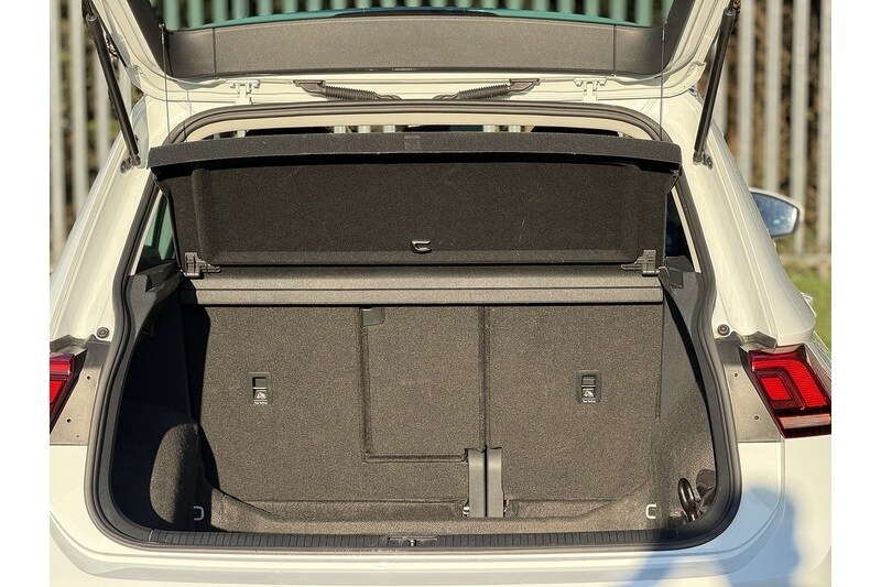 Used Volkswagen Tiguan 2021 for sale - 77655800: Photo 53