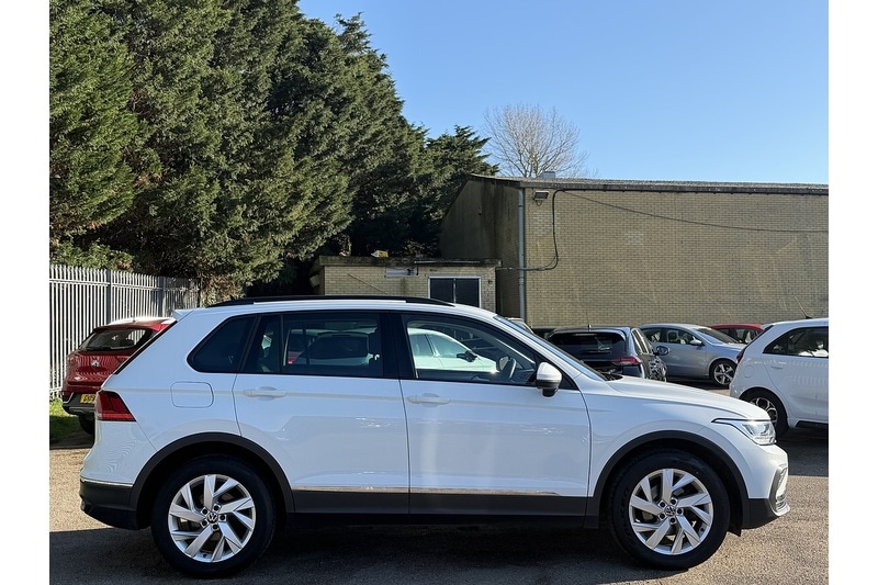 Used Volkswagen Tiguan 2021 for sale - 77655800: Photo 8