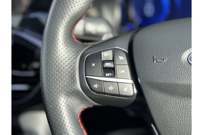 Used Ford Kuga 2021 for sale - 76280485: Photo 45